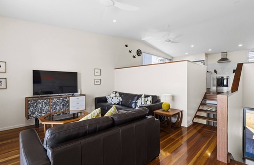 Woolgoolga Haus | Rock Ledge - Woolgoogla Headland
