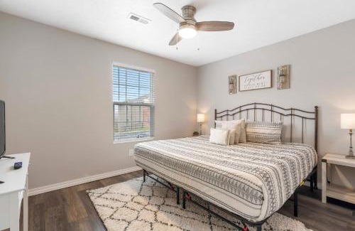 Branson Haus | Rockwall Duo - Cottage & Lodge Combo