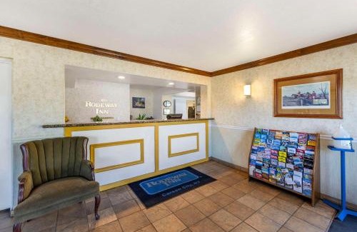 Carson City Hotel | Rodeway Inn at Nevada State Capitol