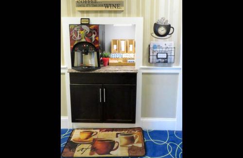 Revere Hotel | Rodeway Inn Logan International Airport