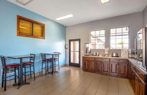 St. George Hotel | Rodeway Inn St George North - Near Pioneer Park