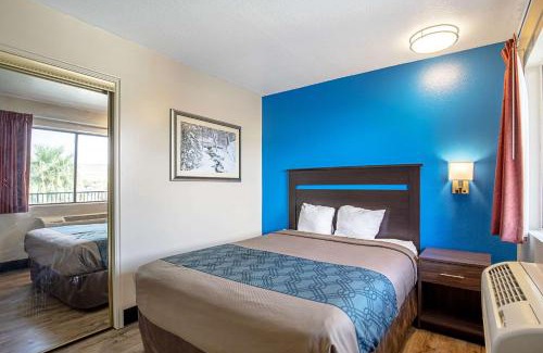 St. George Hotel | Rodeway Inn St George North - Near Pioneer Park