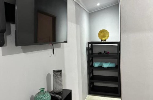 Pital Wohnung | Romántico Apartamento con Tina