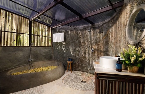 Andong Villa | Romantic Bamboo Hideaway - 1BR Jungle View Villa