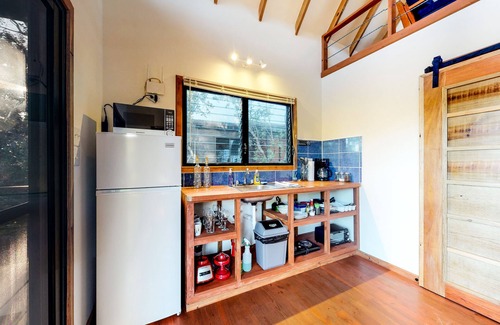 Surfside Kabine | Romantische Cabana, Strandspaziergang, private Veranda mit Fliegengitter und Hängematte