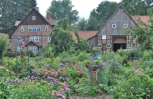 Horn-Bad Meinberg Haus | Romantisch gelegene, historische Wassermühle im Silberbachtal