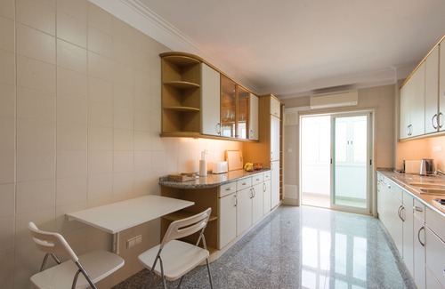 Estoril Eigentumswohnung | Romantischer Sonnenuntergang, Excellent Central Sunny Ap. Ocean / Beaches View, 3 Schlafzimmer / 3 WC