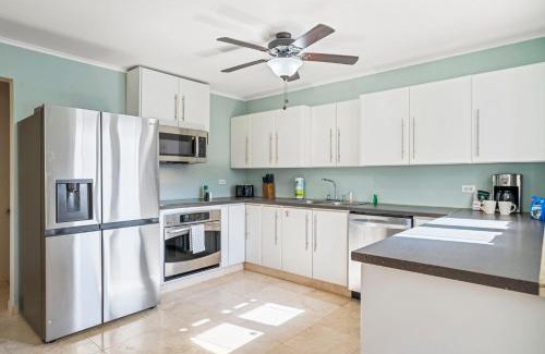 Sero Grandi Haus | Rooi Koochi 29B