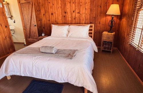 Joshua Tree Hotel | Room 4 - Downtown Joshua Tree Motel - Pet Friendly - Walk to Shops & Visitor Center, Minutes to Park Entrance