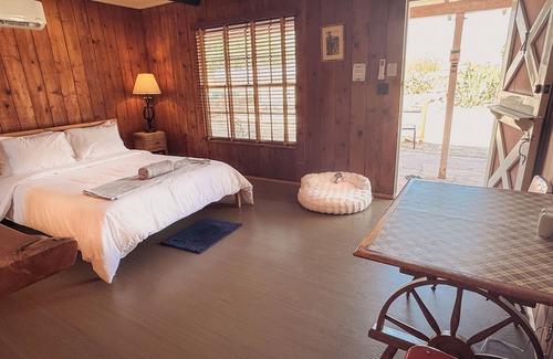 Joshua Tree Hotel | Room #4