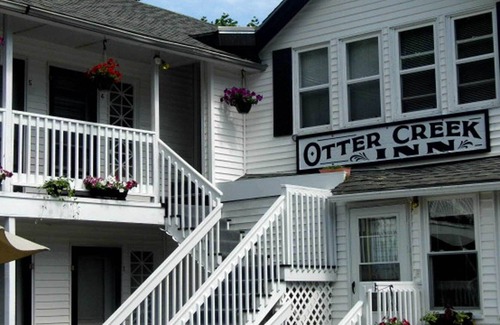Otter Creek Wohnung | Zimmer 6 im Otter Creek Inn