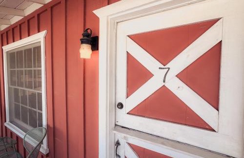 Joshua Tree Hotel | Room 7 - Downtown Joshua Tree Motel - Pet Friendly - Walk to Shops & Visitor Center, Minutes to Park Entrance