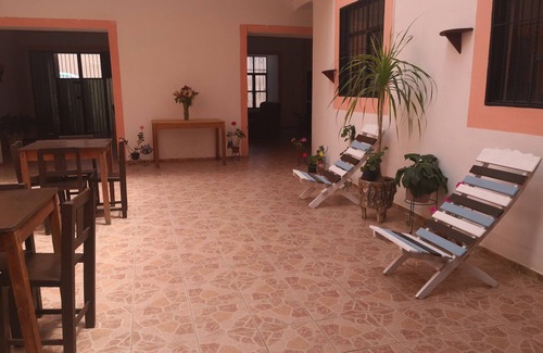 Del Cerrillo Haus | Room-awesome King Room In City Center