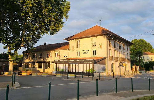 Salies-du-Salat Wohnung | Room 'Double Room' with Shared Terrace, Wi-Fi and Air Conditioning