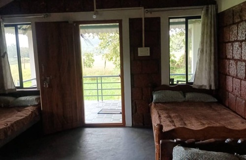 Timbholi Haus | Room in B&B - Cottage In Farm House Dandeli