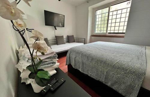 Carvoeira Haus | Room in Queluz 11 minutes from Lisbon