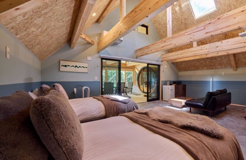 Narusawa Hotel | Room only plan Bring your own food Luxurious st / Minamitsurugun Yamanashi