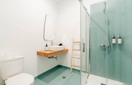 Fortios Wohnung | Room 'Quarto 1' with Shared Pool