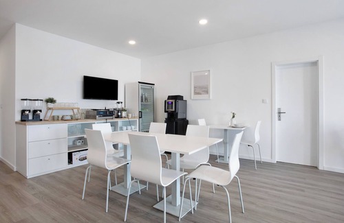 Ribamar Wohnung | Zimmer 'Vista Mar 1' mit Balkon und Wi-Fi