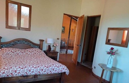 Garabito Hütte | ROOM WITH VIEW IN THE MOUNTAINS