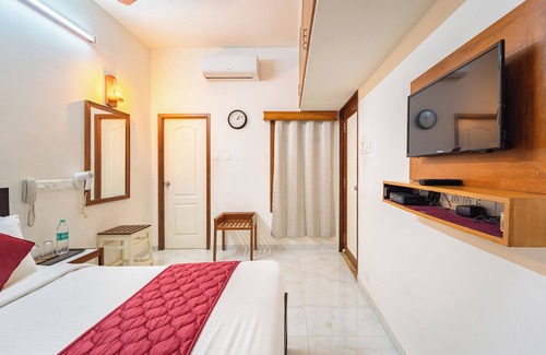Annamalai Nagar Haus | Roscotel Shara Inn Pondicherry