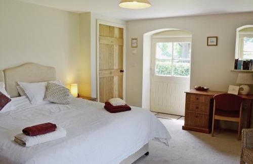 Rillington Haus | Rose Cottage