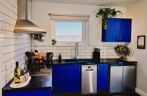 New Town Wohnung | Rose Court "Aurum"... Rest, Relax & Revitalize