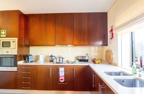 Luz de Tavira Haus | Rose House - Free Wifi - Pool -private parking