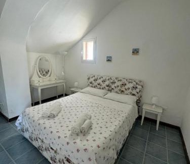 Vulcano Porto Wohnung | Rosetta 4 posti Mono