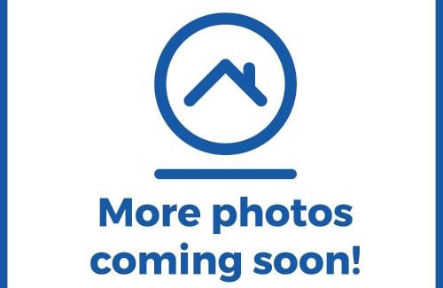 Ellastone Haus | Roston Retreat