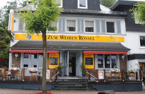 Ortsmitte Wohnung | Ferienwohnung Roth 2 mit Wifi