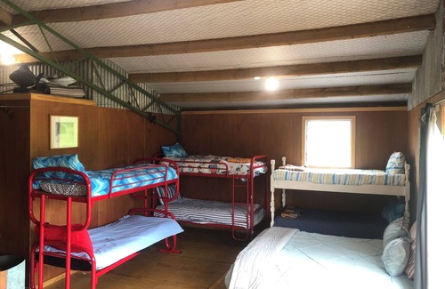 Kotare Sonstige | RotokauwaI Farmstay private, cosy ,great walks and views