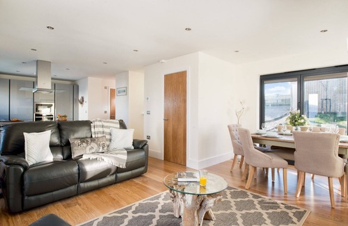 Holworth Haus | Rowan Cottage (BV16), Silverlake, Dorset