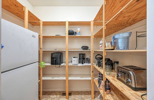 Cats Paw Haus | Royal Oaks Private Oasis - Lake Getaway