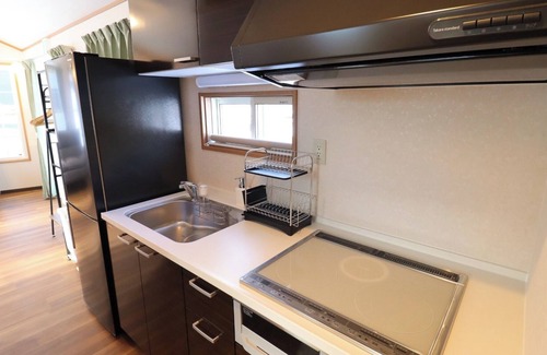 Hokujo Wohnmobilvermietung | Royal One trailer house for rent Room only n / Kitaazumi-gun Nagano