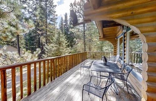 Enterprise Haus | Ruby Peak Haven