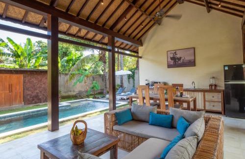 Tejakula Villa | Ruby Romance Oceanside Villas