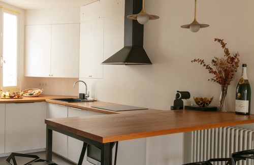 Clignancourt Wohnung | Rue Sacré Coeur by onefinestay