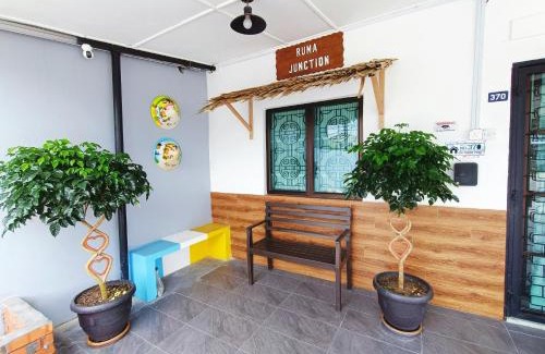 Malacca City Haus | Ruma Junction Ujong Pasir by Jeffery Lam Home Management