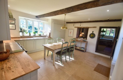 Wraxall Haus | Rural, countryside escape sleeping 10