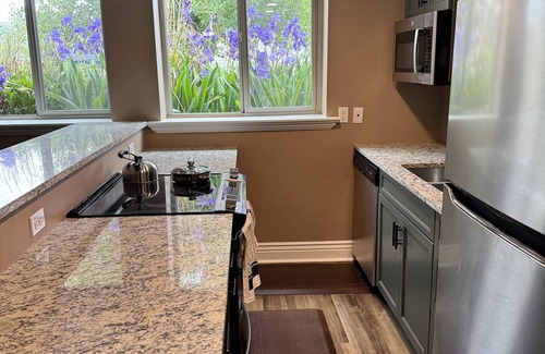 Ogden Wohnung | Rural Getaway 4-bedroom Basement Unit in Quiet Uintah