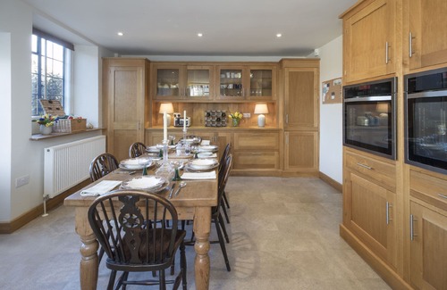 Broadway Hütte | Russell Court Cottage Historic 18th-Century Cotswold Retreat in Central Broadway