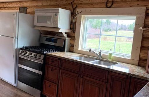 National Mine Skihütte | Rustic 2B Cabin w/Sauna on Farm, Free WiFi/Parking