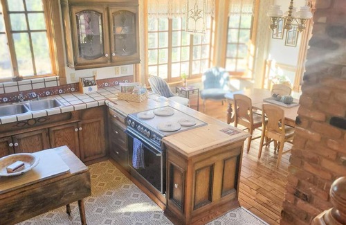 Eagar Haus | Rustic, 3-Bedroom Cabin on 5 Private Acres with Views!