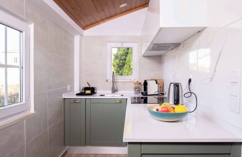 Ourem Haus | Rustic Adorable House in Old Village