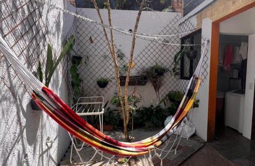 Vila Clementino Haus | Rustic artistic haven, vintage soul in the heart of São Paulo