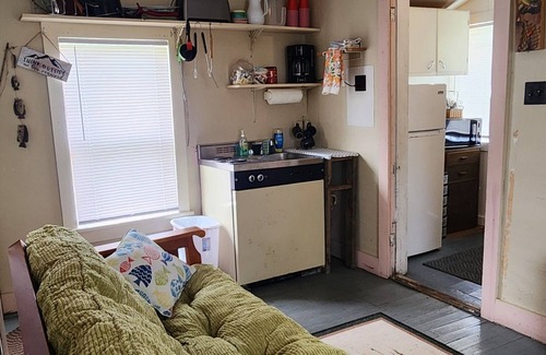 New Richmond Kabine | Flussufer-Hütte mit Fischerdock