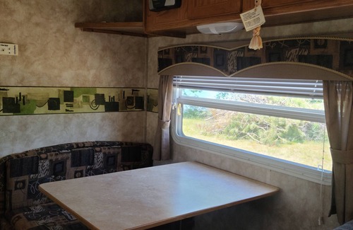 Curtis Township Haus | Rustic camping with a twist on beautiful northlake all sports lake