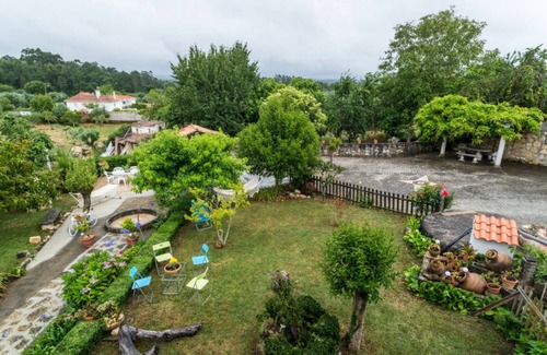Ansiao Hütte | Valentes House -Ansion (bis zu 20 Personen, mit Garten, Grill und Terrasse)