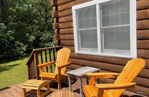 Katama Kabine | Rustic Cozy Log Cabin